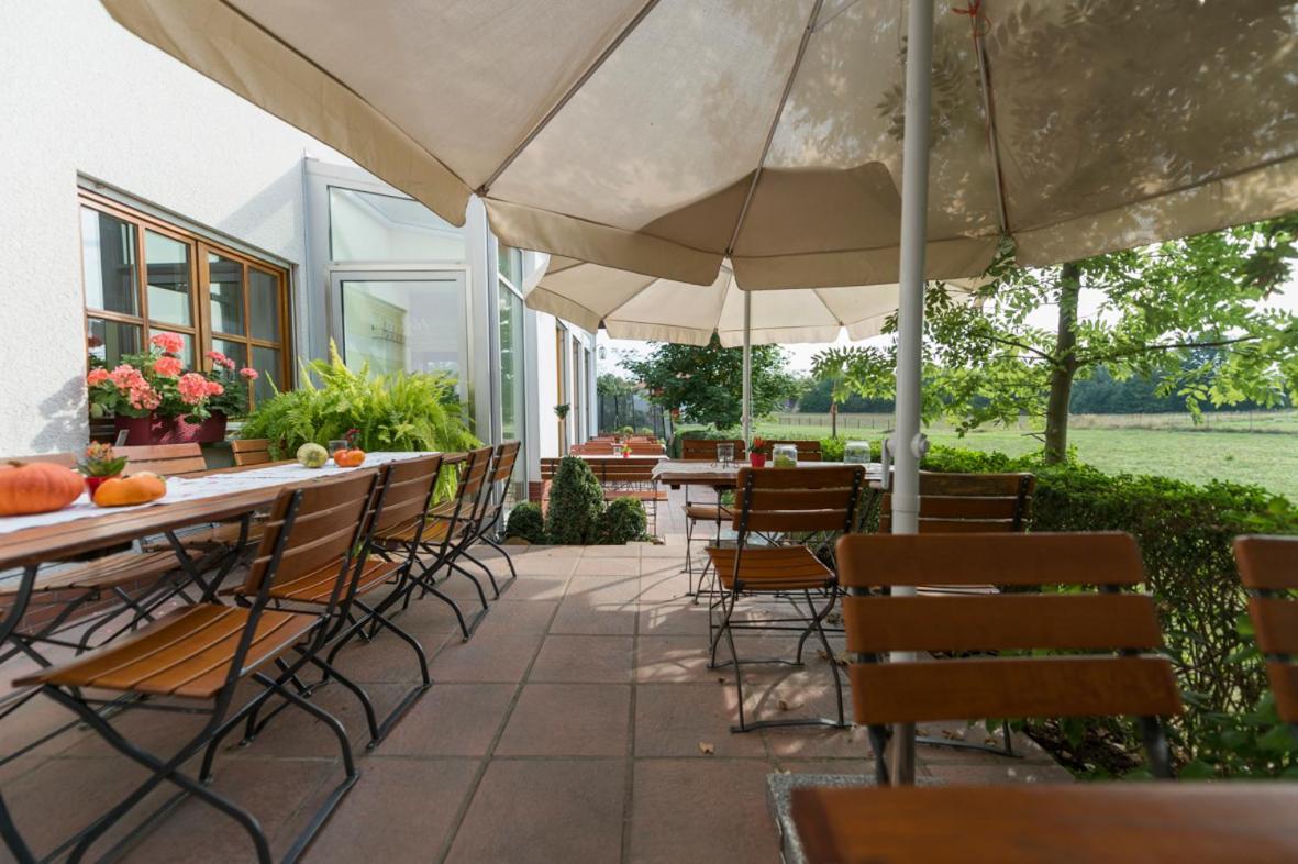 Gasthaus-Pension Hofmann Oberdachstetten Exterior photo